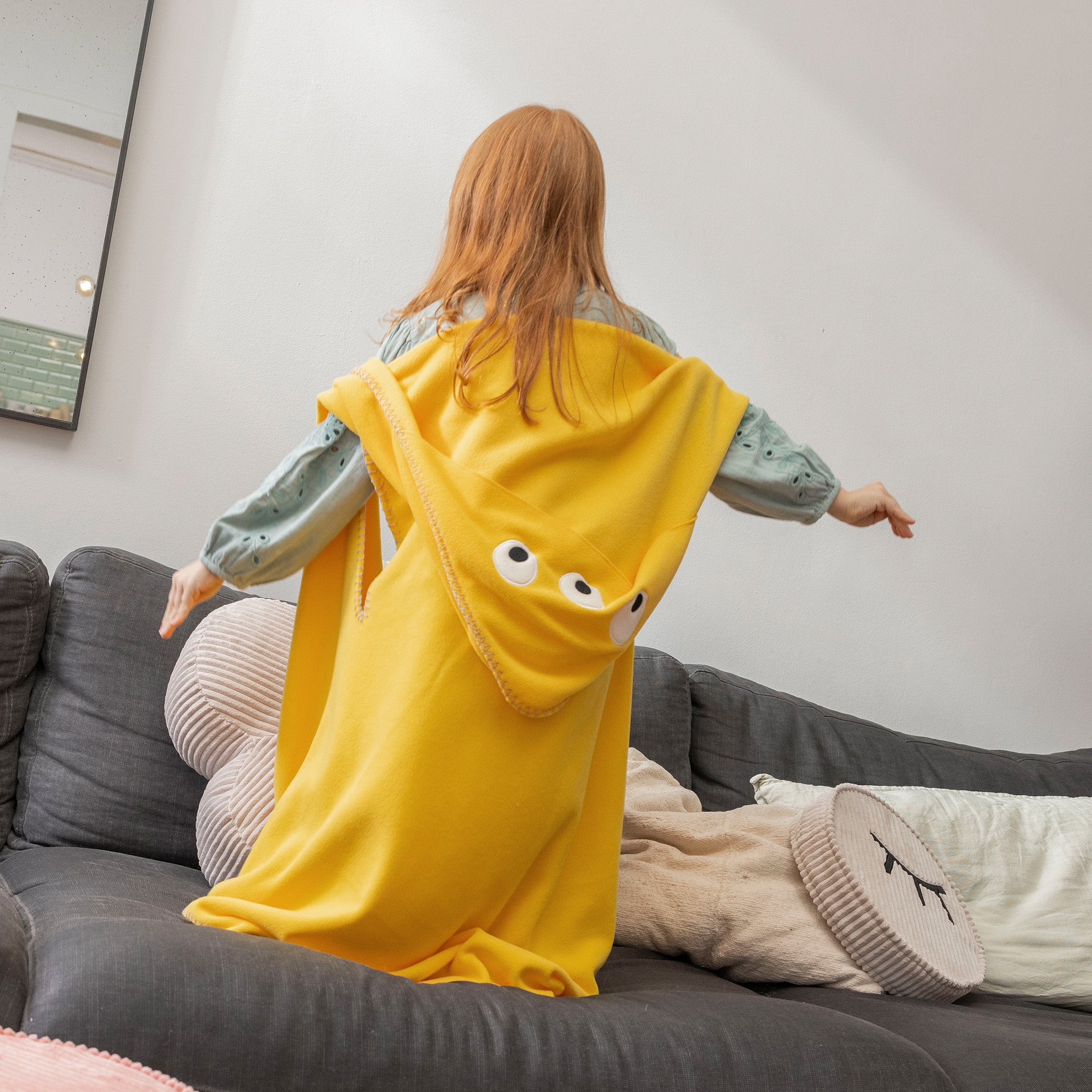 Poncho "Boo" – Sunflower Bloom