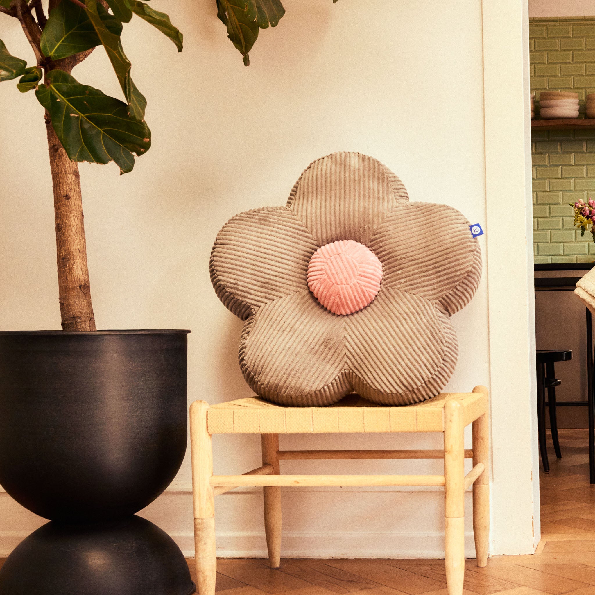 Kissen "Flower" – Misty Taupe